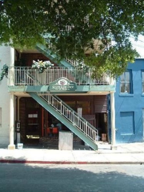 Фото отеля 3