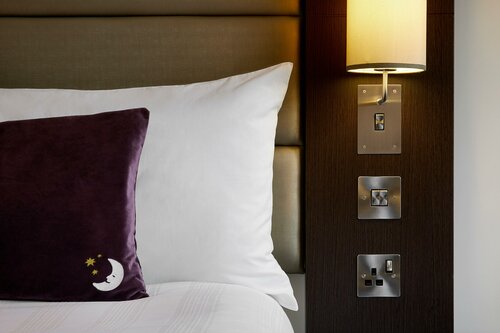 Гостиница Premier Inn Taunton Central North в Тонтоне