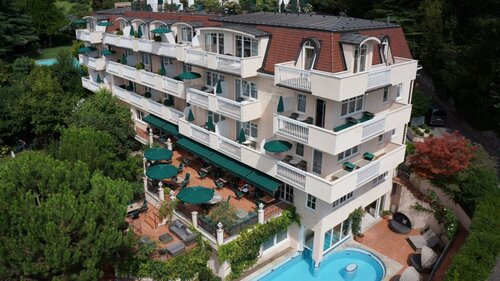 Гостиница Hotel Pienzenau am Schlosspark в Мерано