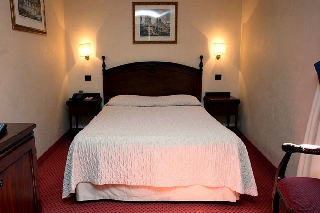 Фото Colonna Palace 