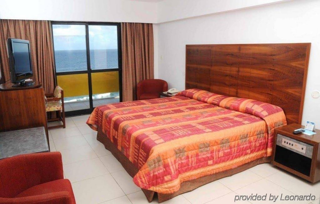 Фото Monte Pascoal Praia Hotel