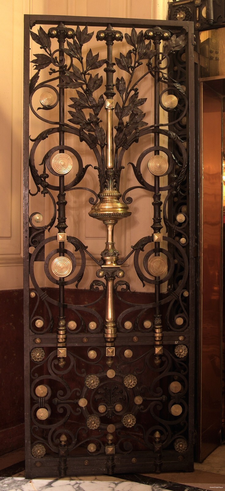 Фото Grand Hotel Plaza