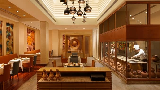 Фото DoubleTree by Hilton Hotel Agra