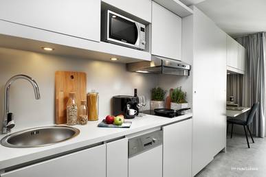 Фото H+ Hotel Lubeck