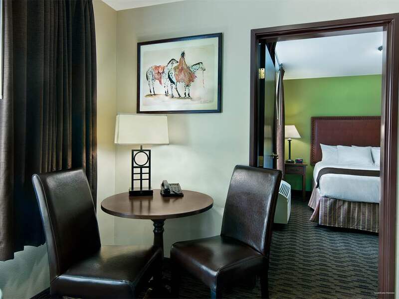 Фото Oxford Suites Hermiston