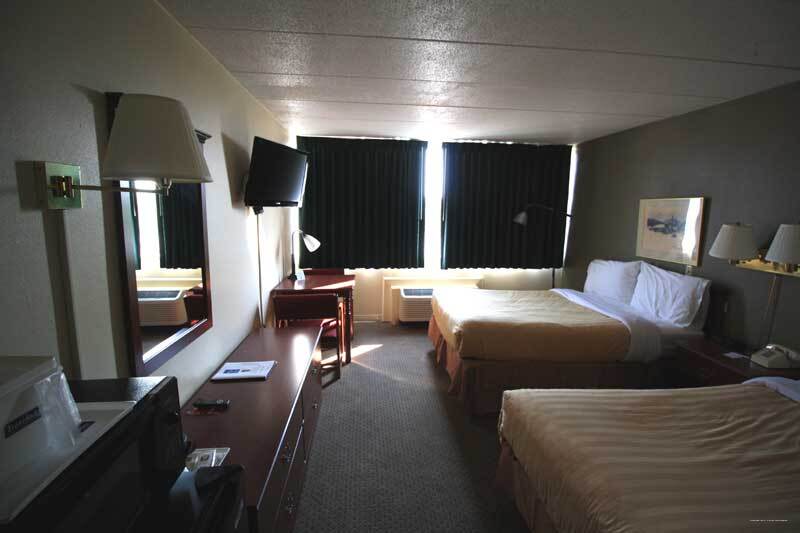 Фото Norwood Inn and Suites Worthington