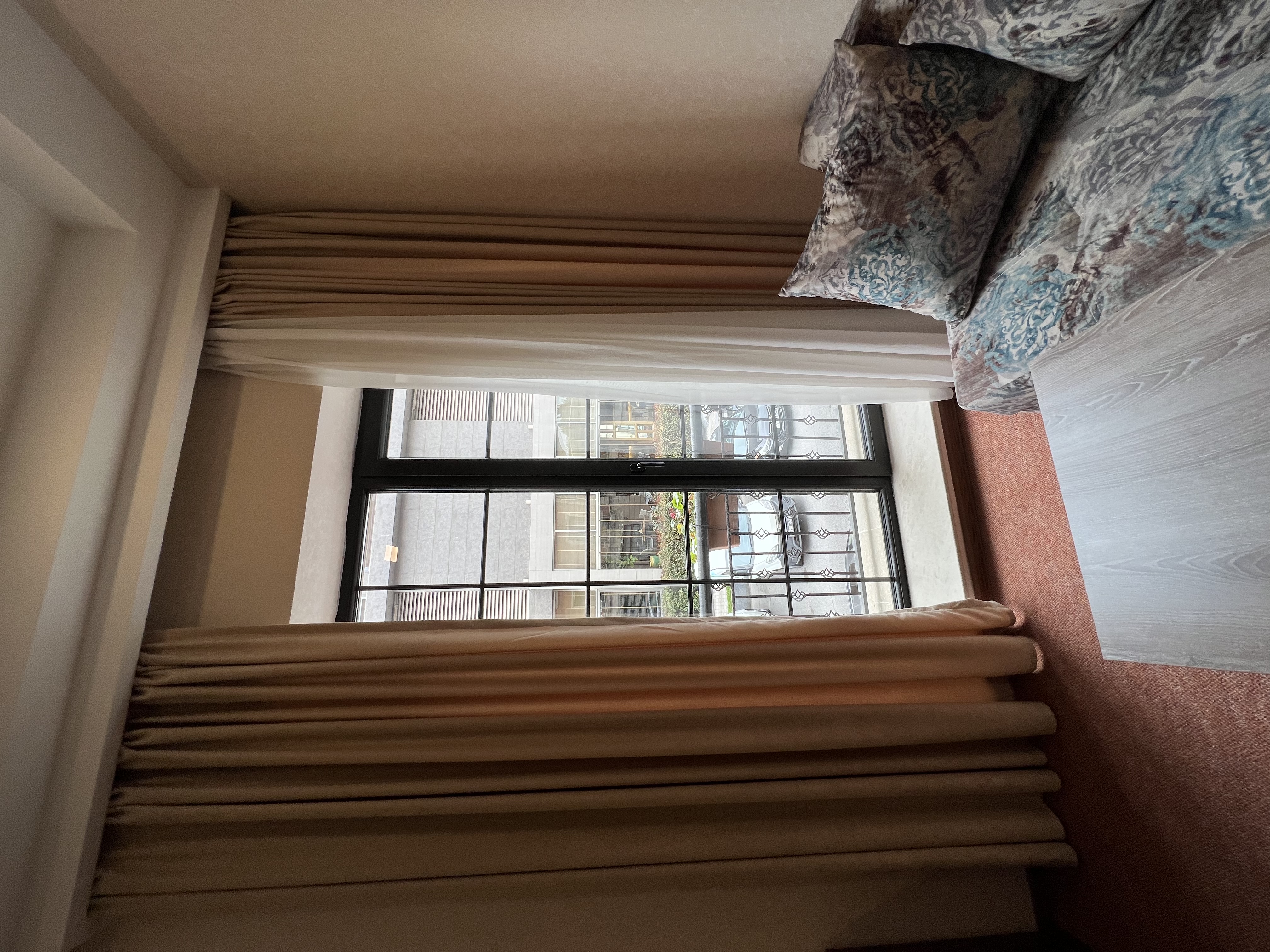 Фото Auroom Hotel