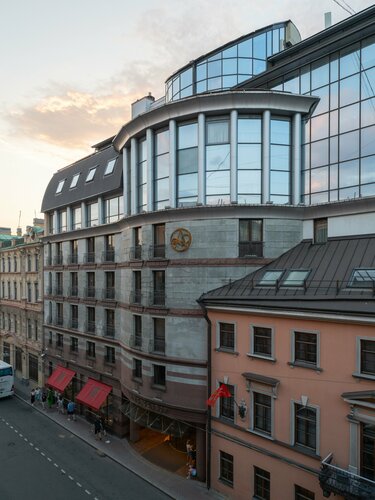 Гостиница Амбассадор в Санкт-Петербурге