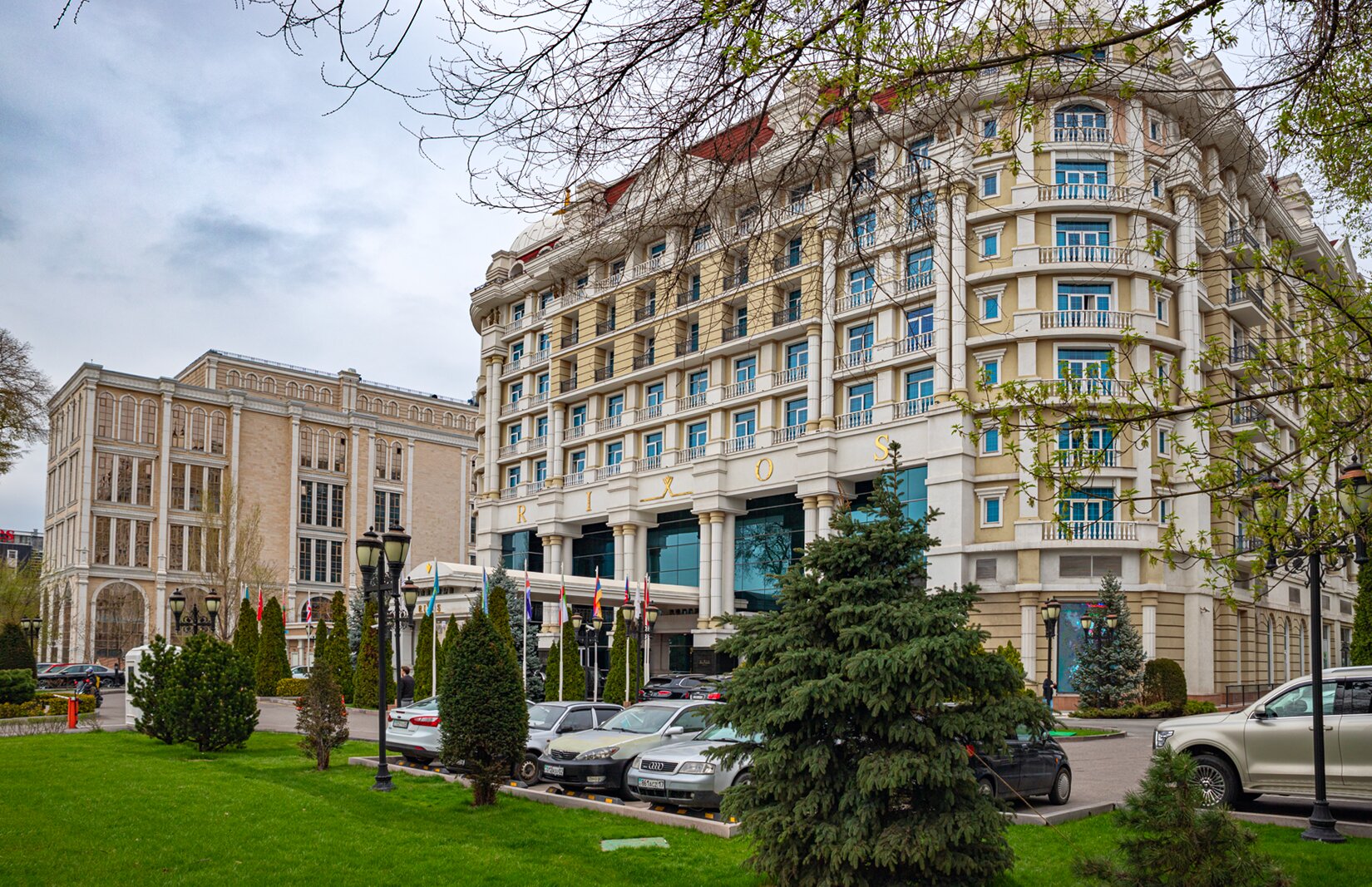 Фото отеля 2