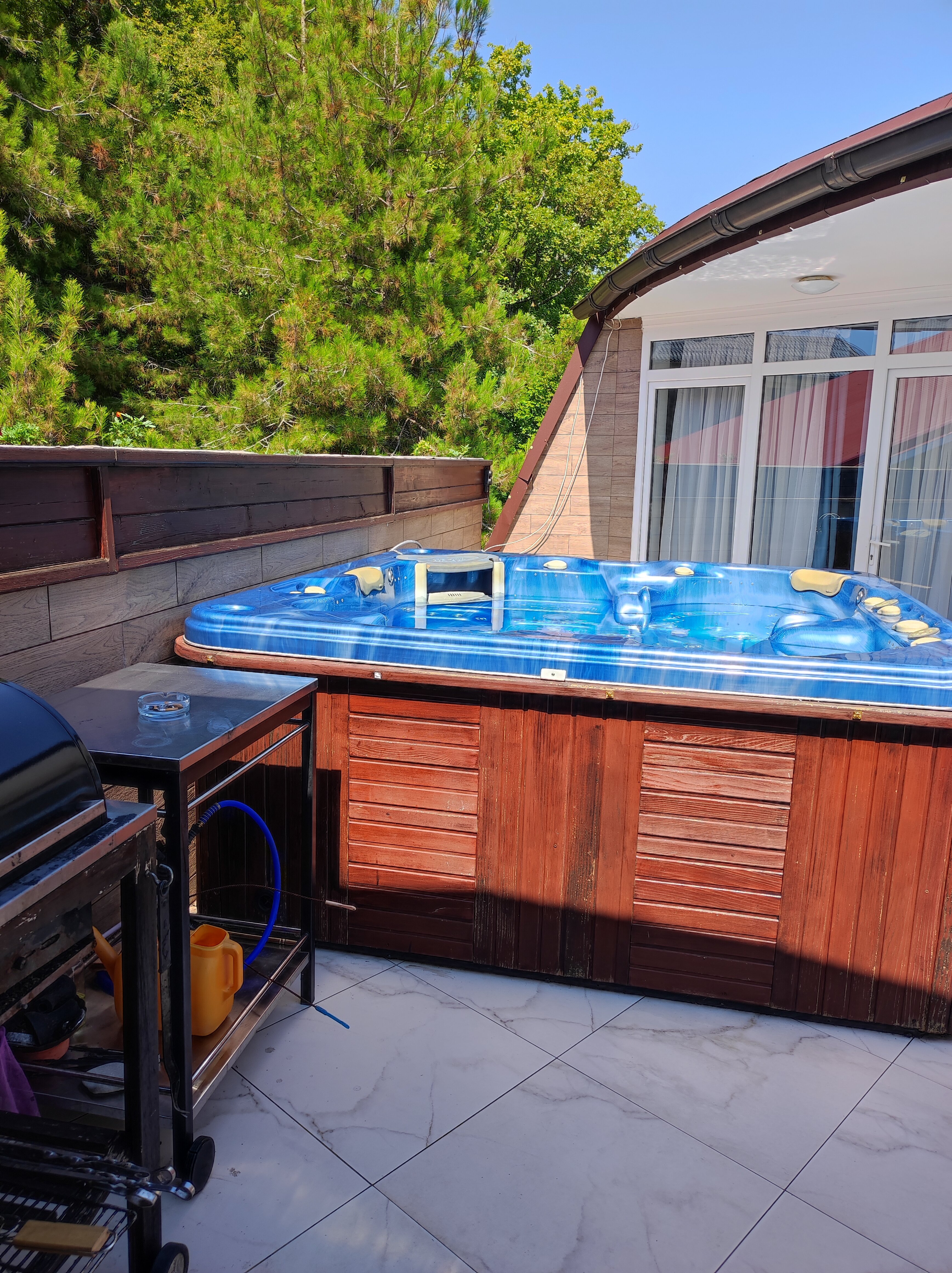 Фото Мелия family