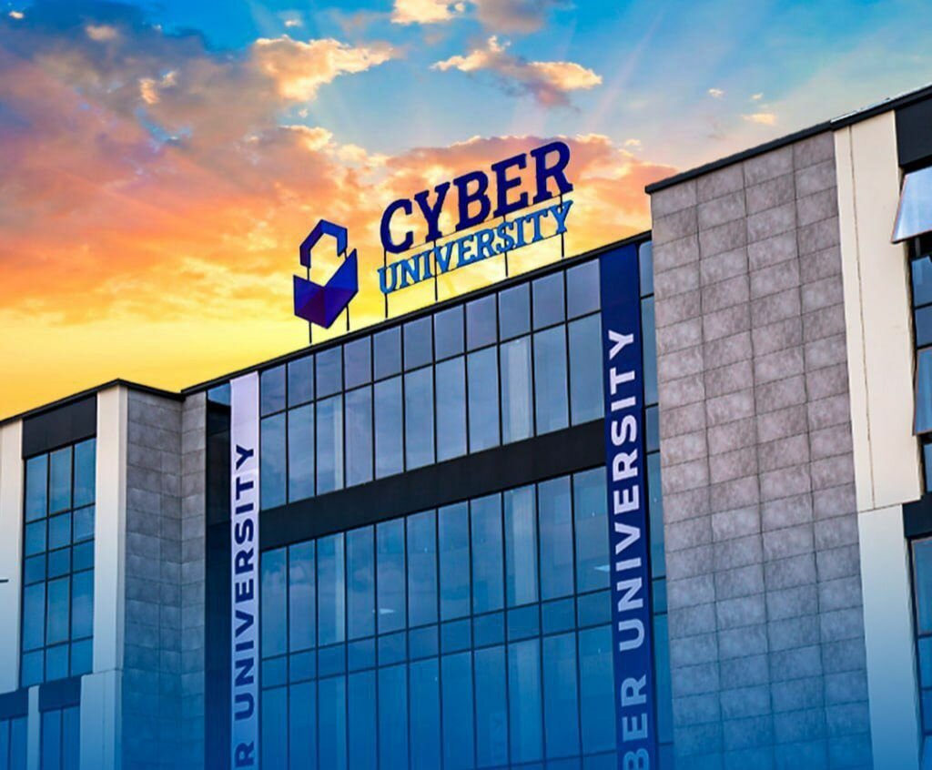 OO‘Yu Kiber universitet Davlat universiteti, Nurafshon, foto