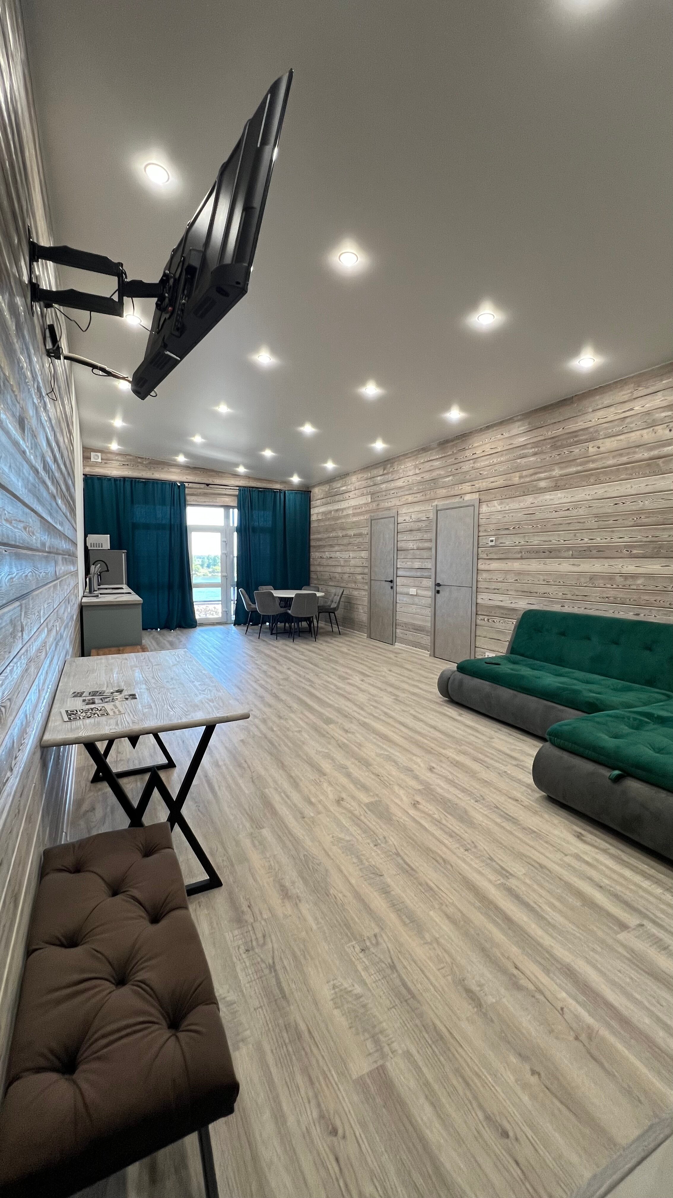 Фото Салана