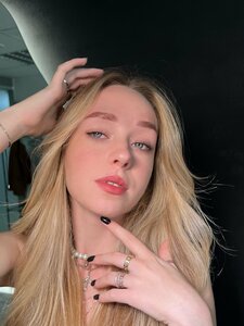 Sona. jbrows (Krasnoarmeyskaya Street, 100), eyebrow and eyelash salon