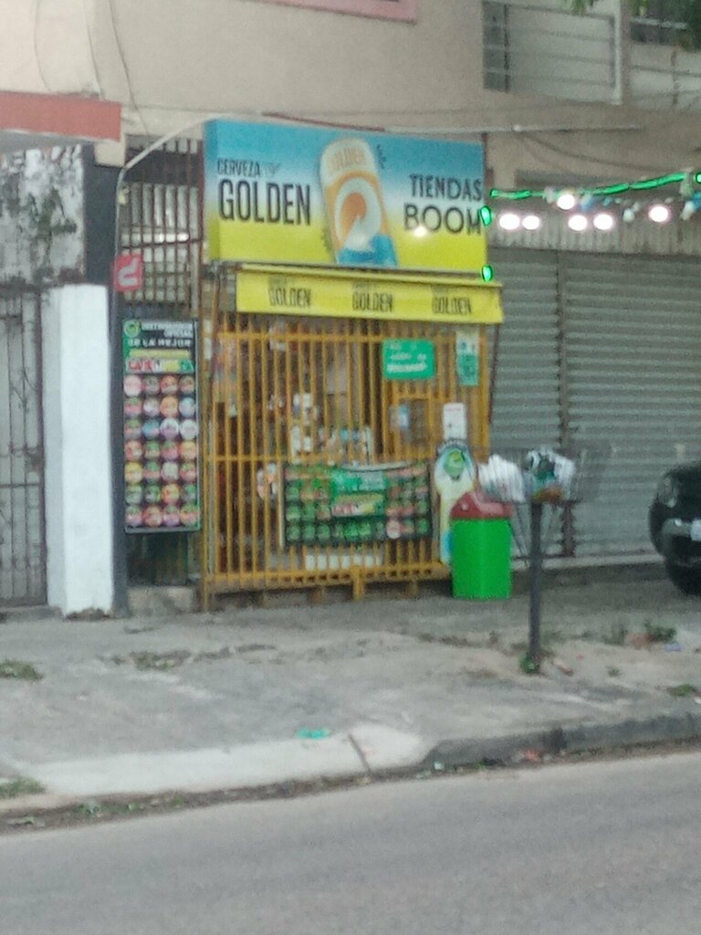 Grocery Boom, Santa Cruz de la Sierra, photo