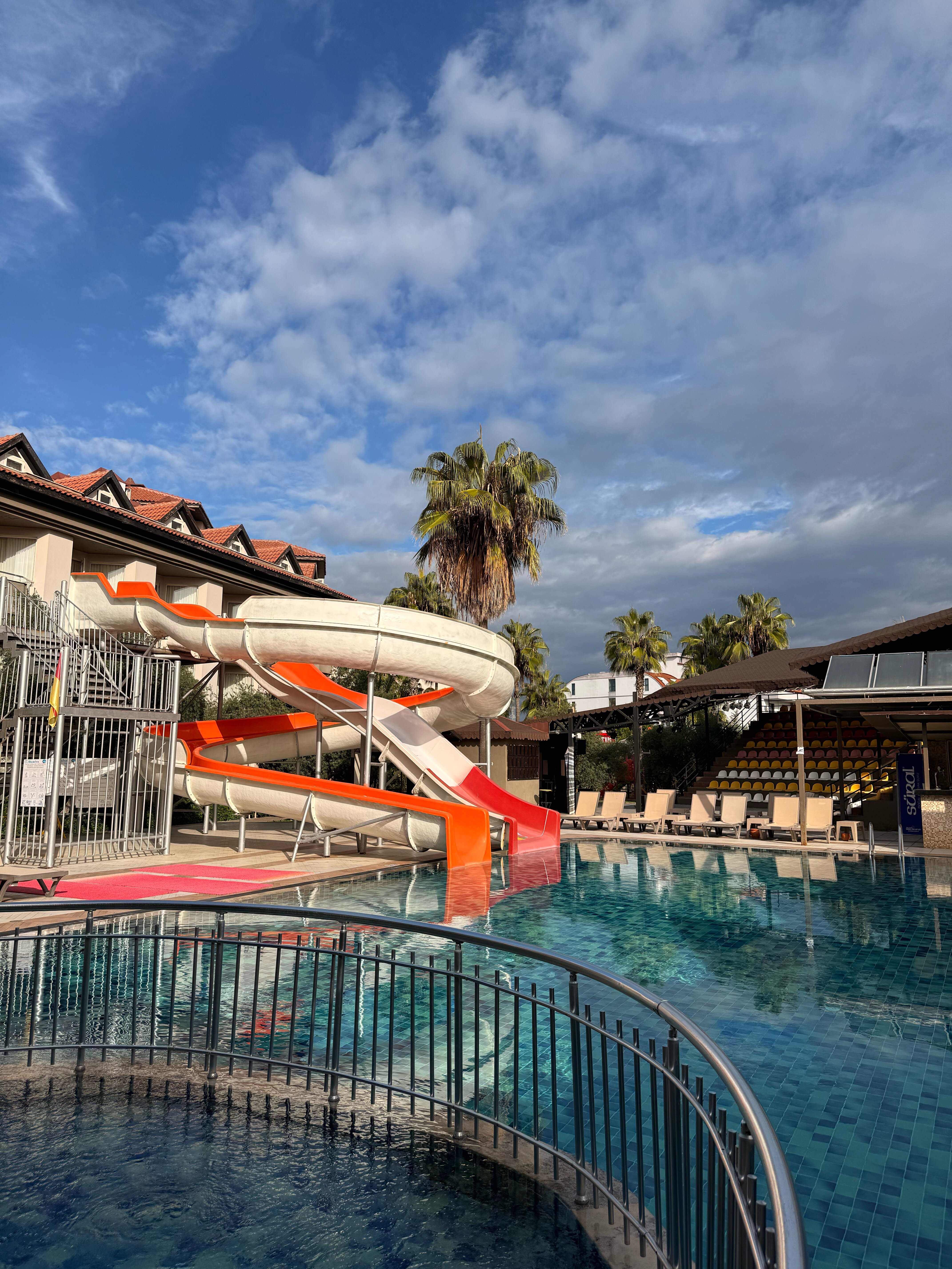 Фото Orfeus Park Hotel