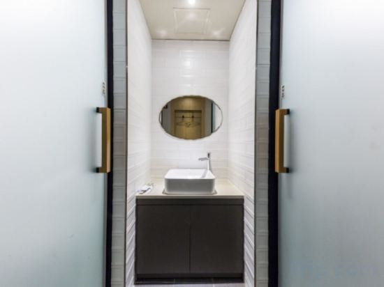 Фото Shinchon Mayven Hotel