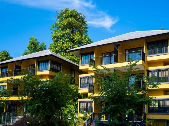 Фото отеля 2