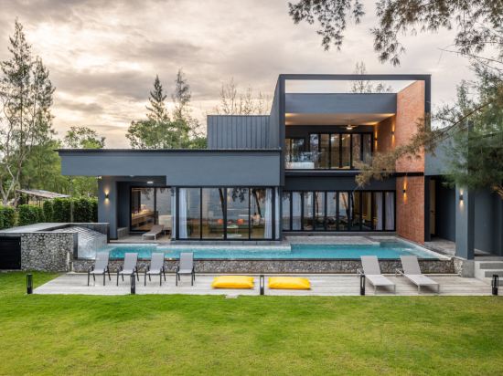 Фото Emmarin Villa