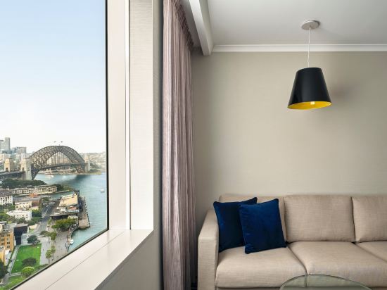 Фото Sydney Harbour Marriott Hotel at Circular Quay