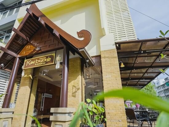 Hotel Korbua House, Bangkok, photo