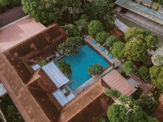 Фото Villa Wanida Garden Resort