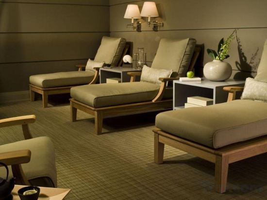 Фото Four Seasons Resort Palm Beach