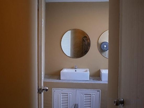 Фото Vx The Fifty - Hostel