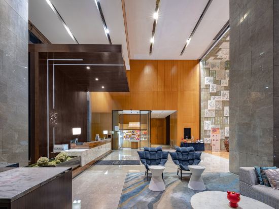 Фото Hilton Garden Inn Shenzhen Bao'an