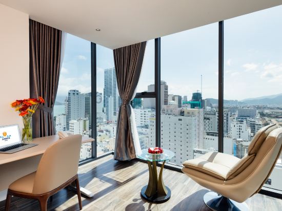 Фото Amber Hotel