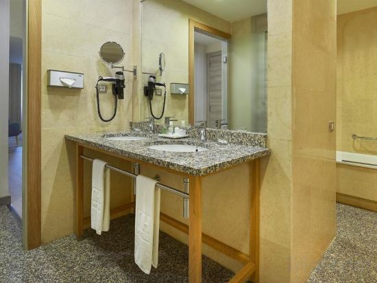 Фото Hesperia A Coruña Centro