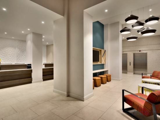 Фото Hilton Garden Inn New York Times Square South