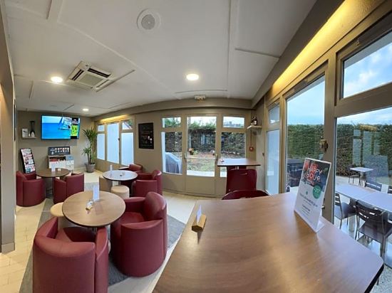 Фото Campanile Montargis - Amily