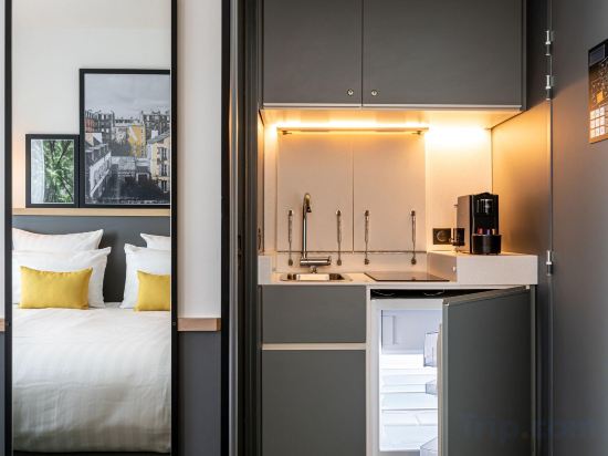 Фото Best Western M Treize Paris Asnieres