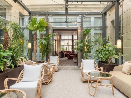 Фото Hôtel De France