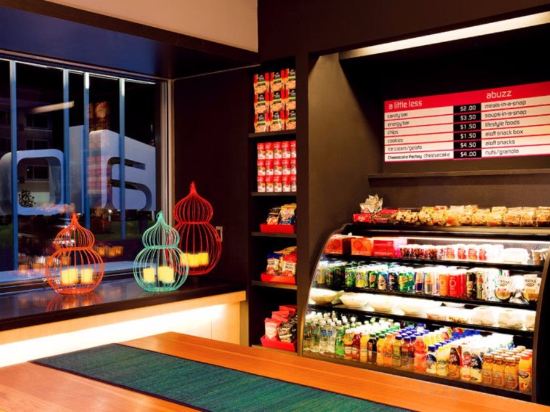 Фото Aloft New York LaGuardia Airport