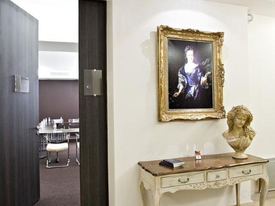 Фото Hotel Continental - Reims