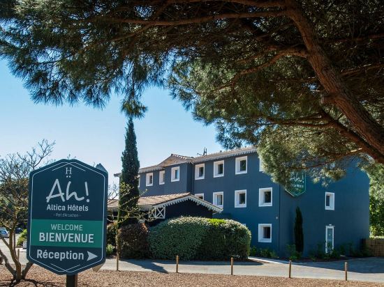 Фото greet hotel La Teste Bassin d' Arcachon