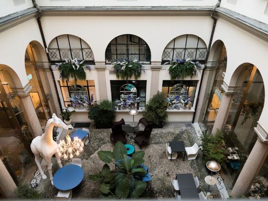 Фото Hotel Indigo Milan