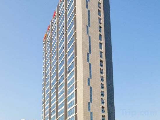 Фото Hilton Garden Inn Shenzhen Bao'an