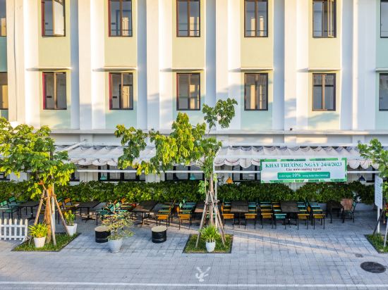 Фото Êmm Hotel Hue