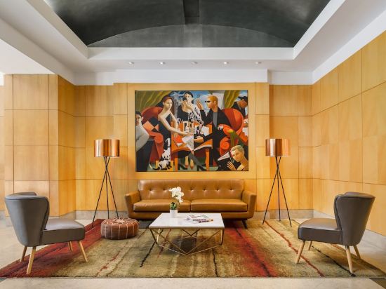 Фото Millennium Premier New York Times Square