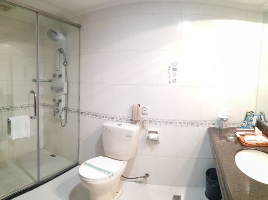 Фото Huayuan Hotel