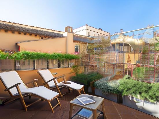 Фото Palazzo Scanderbeg