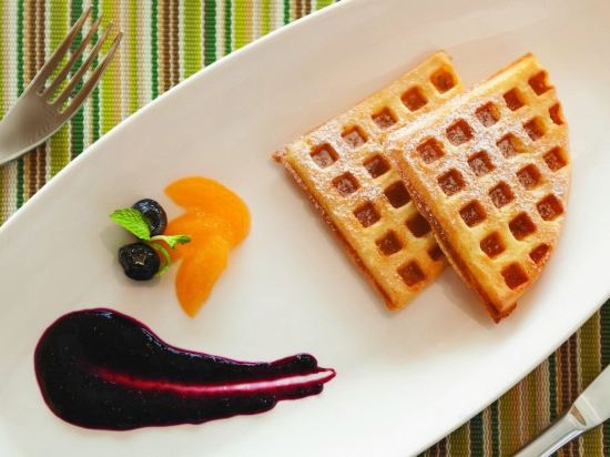 Фото Hilton Garden Inn Shenzhen Bao'an