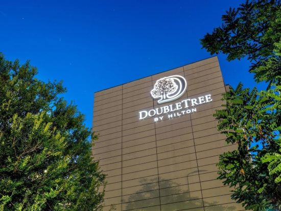 Фото DoubleTree by Hilton Milan