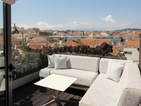 Фото Five Seas Hotel