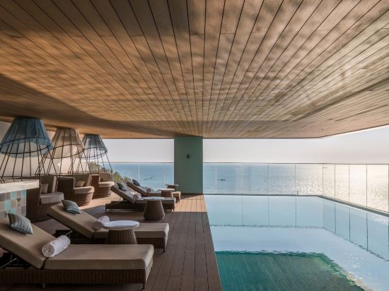 Фото Fusion Suites Vung Tau