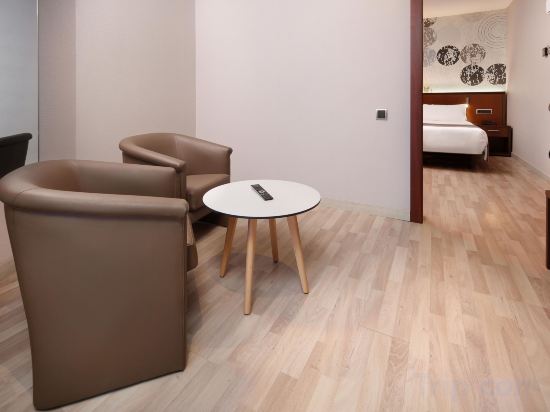 Фото Hotel Hcc Taber