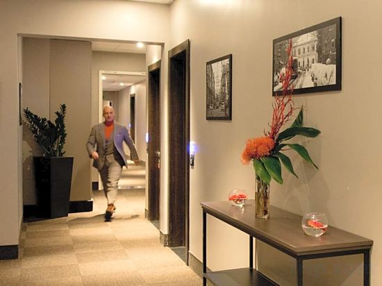 Фото Duomo Hotel & Apartments