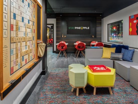 Фото Staypineapple, Hotel Five, Downtown Seattle